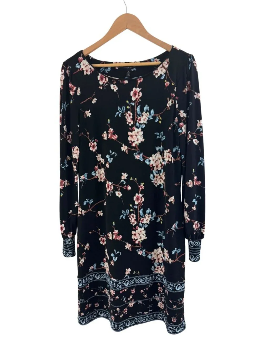 White House Black Market Black Cherry Blossom Floral Print‎ Shift Sheath Dress M